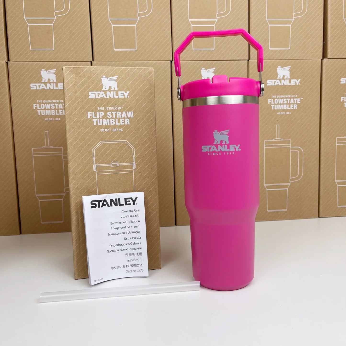 Stanley Classic IceFlow Flip Straw Tumbler 0.89L - Stay Hydrated in Style